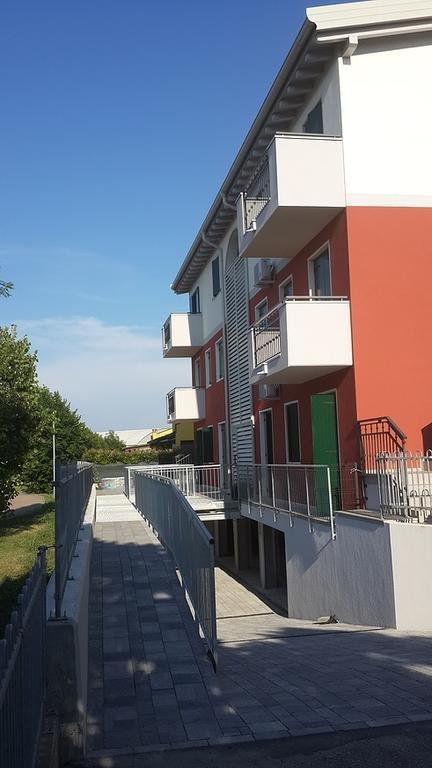 Apartamento La Casa Di Gio Caorle Exterior foto